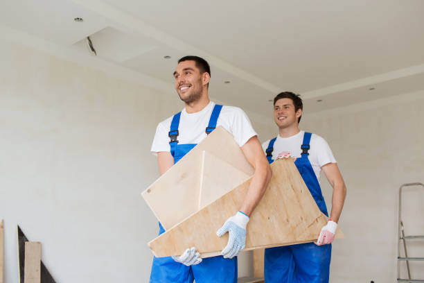 Best Garage Cleanout  in Plantsville, CT